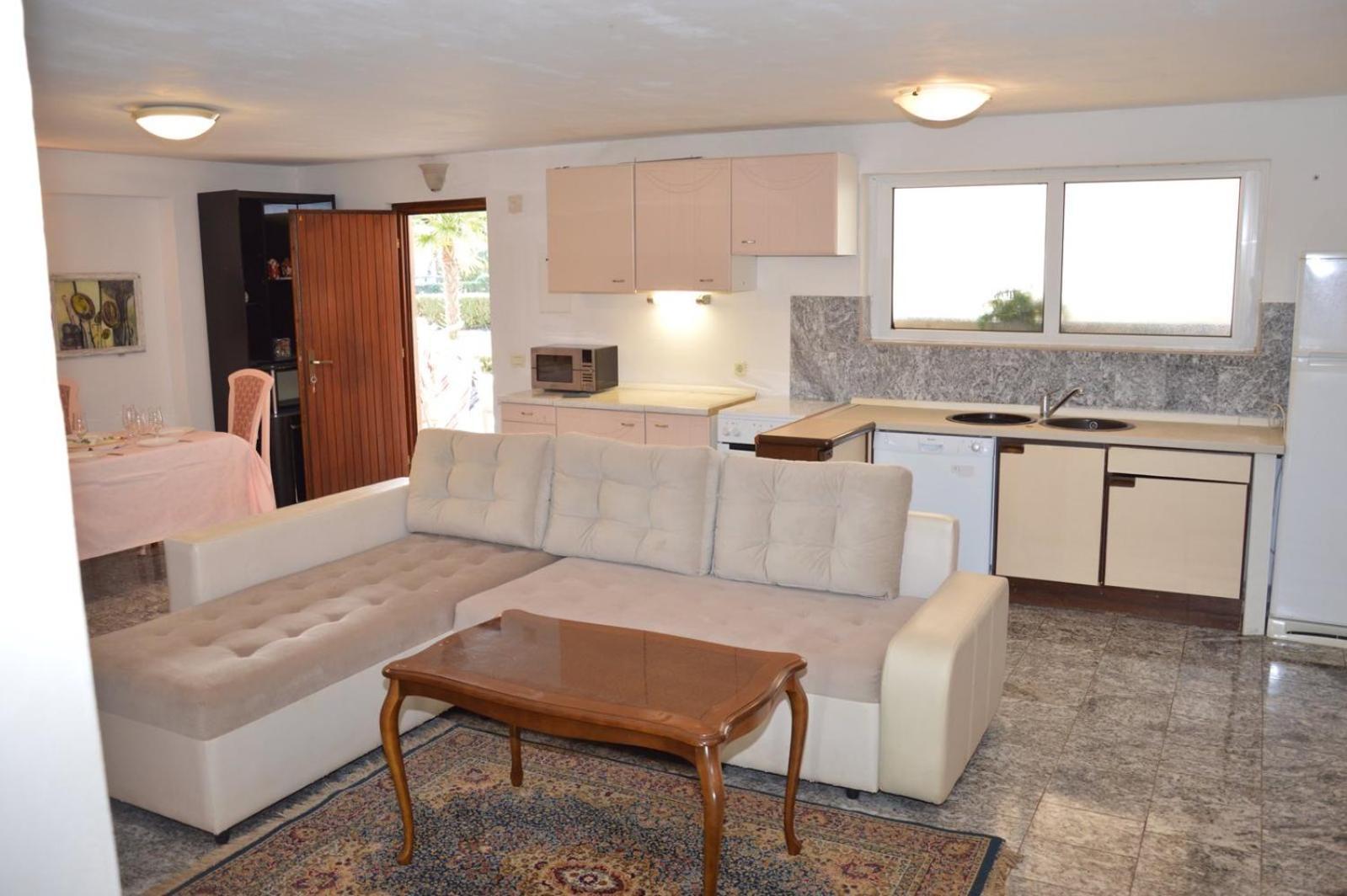 Residence Angiolina Nova Vas  المظهر الخارجي الصورة